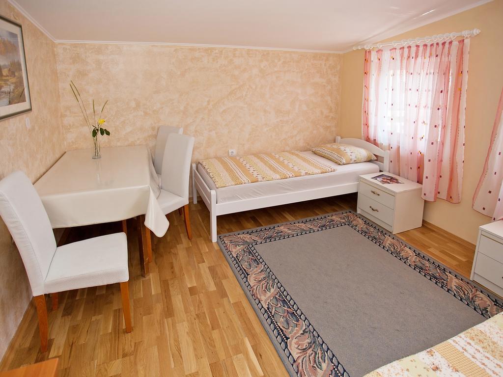 Apartment Zadar Diklo Borik Vir Camera foto